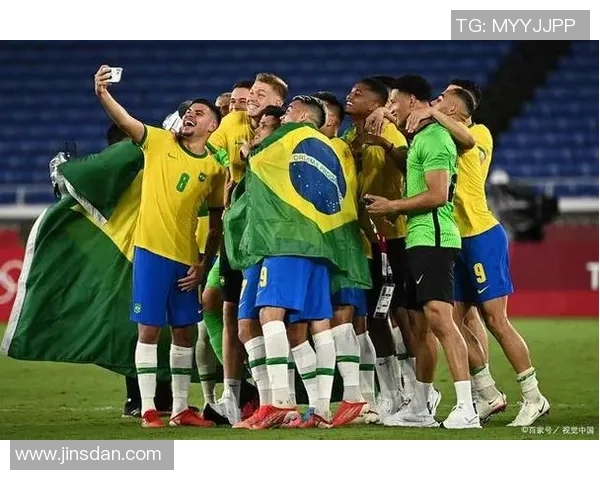 INS热门足球球星高清美照展示绿茵场上最具魅力瞬间 INS热门足球球星高清美照展示绿茵场上最具魅力瞬间